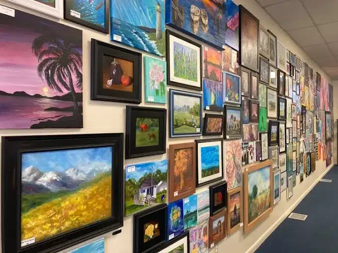 Painting party to support Family Hope