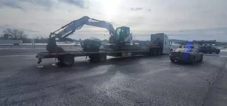 Truck hits 12+ bridges on Thruway in CNY