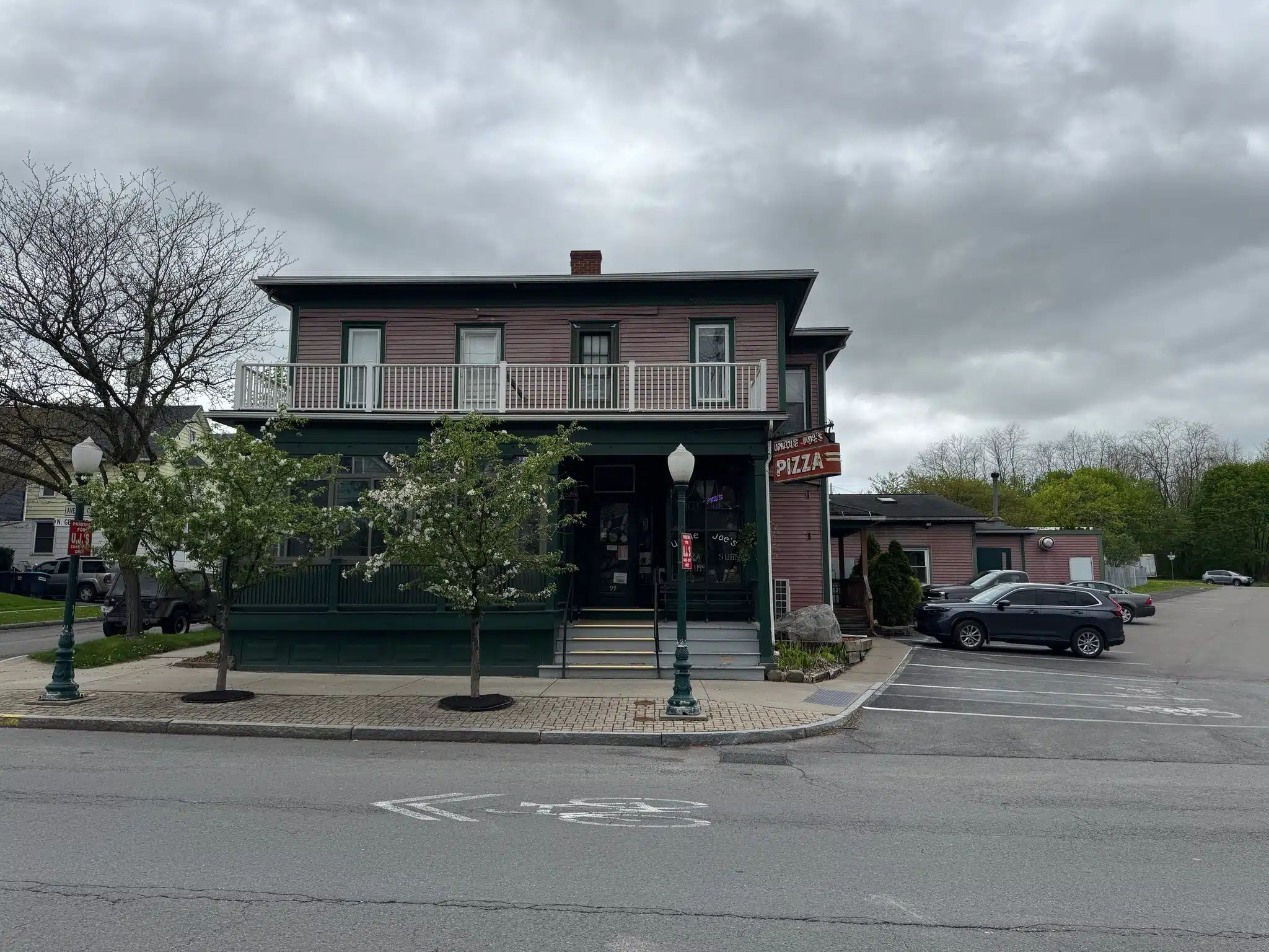 NOT CLOSING: Despite speculation, Uncle Joe's sets record straight on Facebook