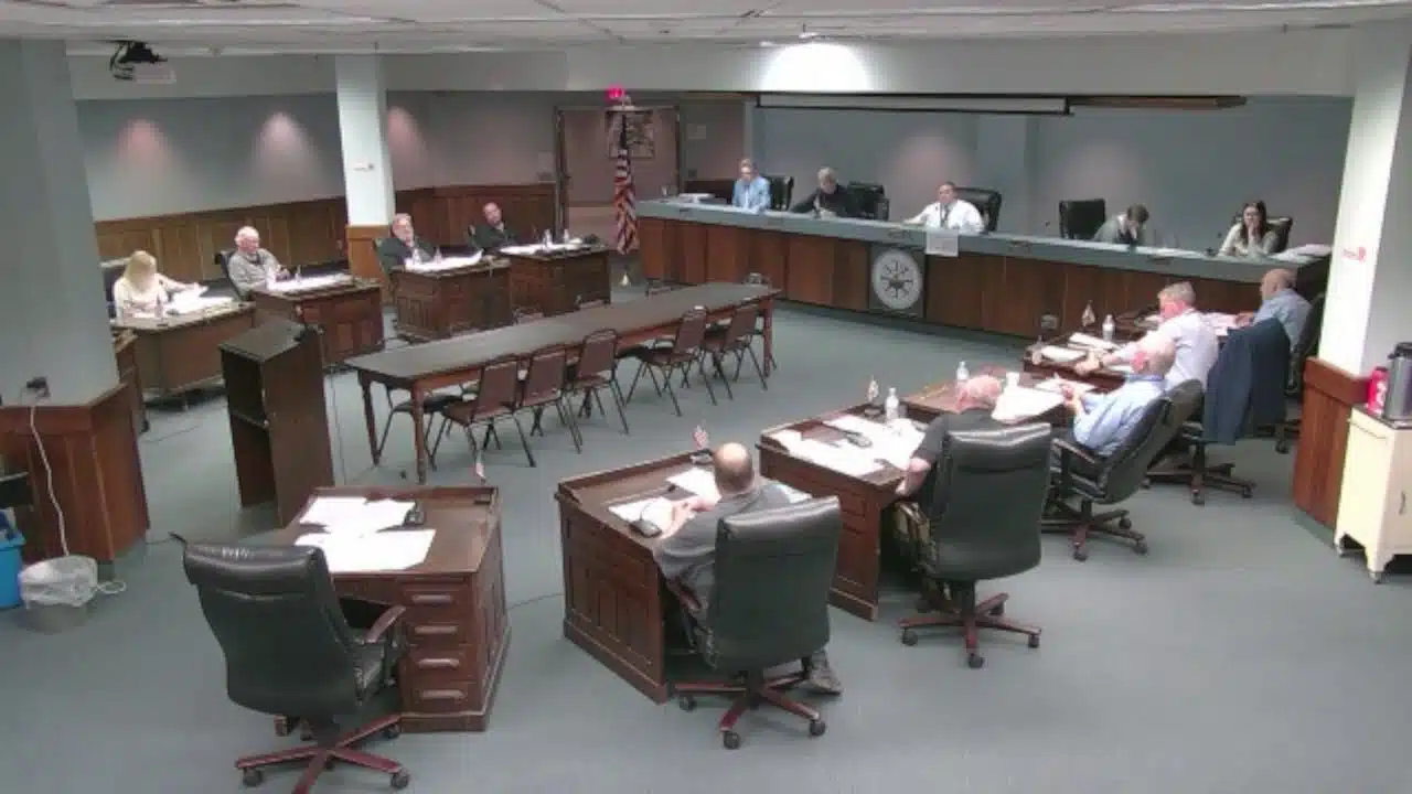 Seneca County weighs .8M crisis grant, airport taxilane on Tuesday Seneca County weighs .8M crisis grant, airport taxilane on Tuesday