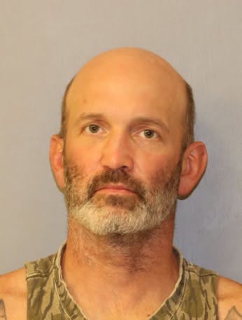 Man sentenced to prison for repeated threats, violation of Schuyler court order