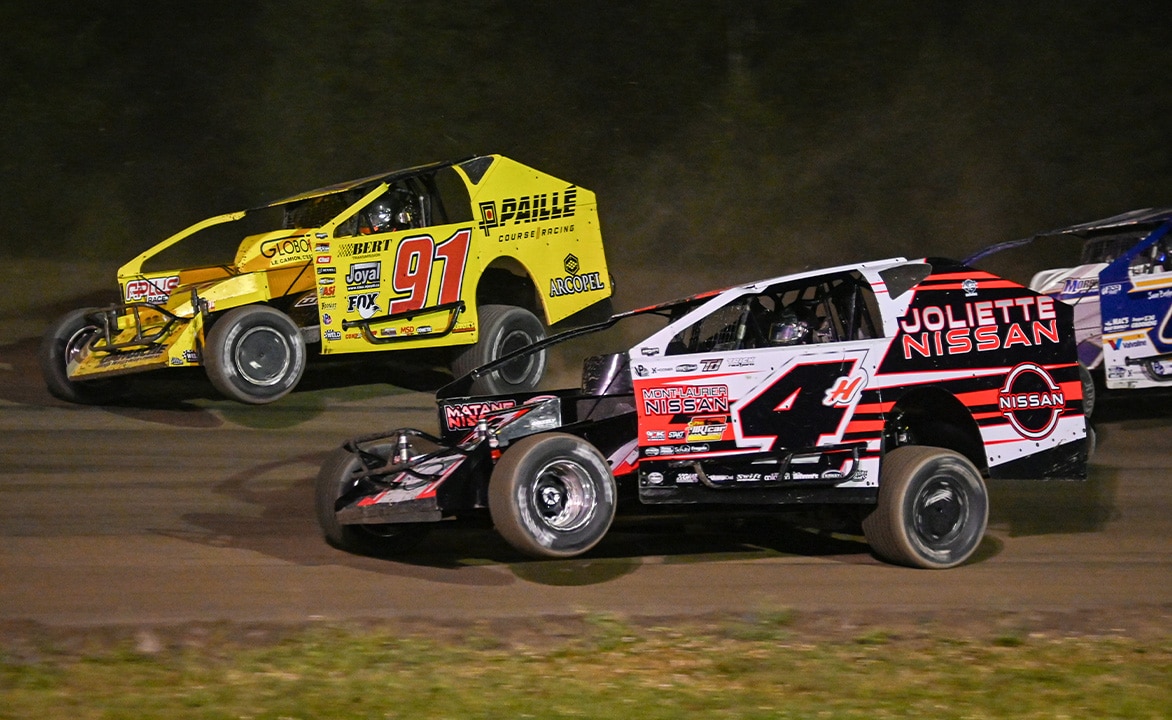 Quebec drivers prepare for Super DIRT Week at Oswego Quebec drivers prepare for Super DIRT Week at Oswego