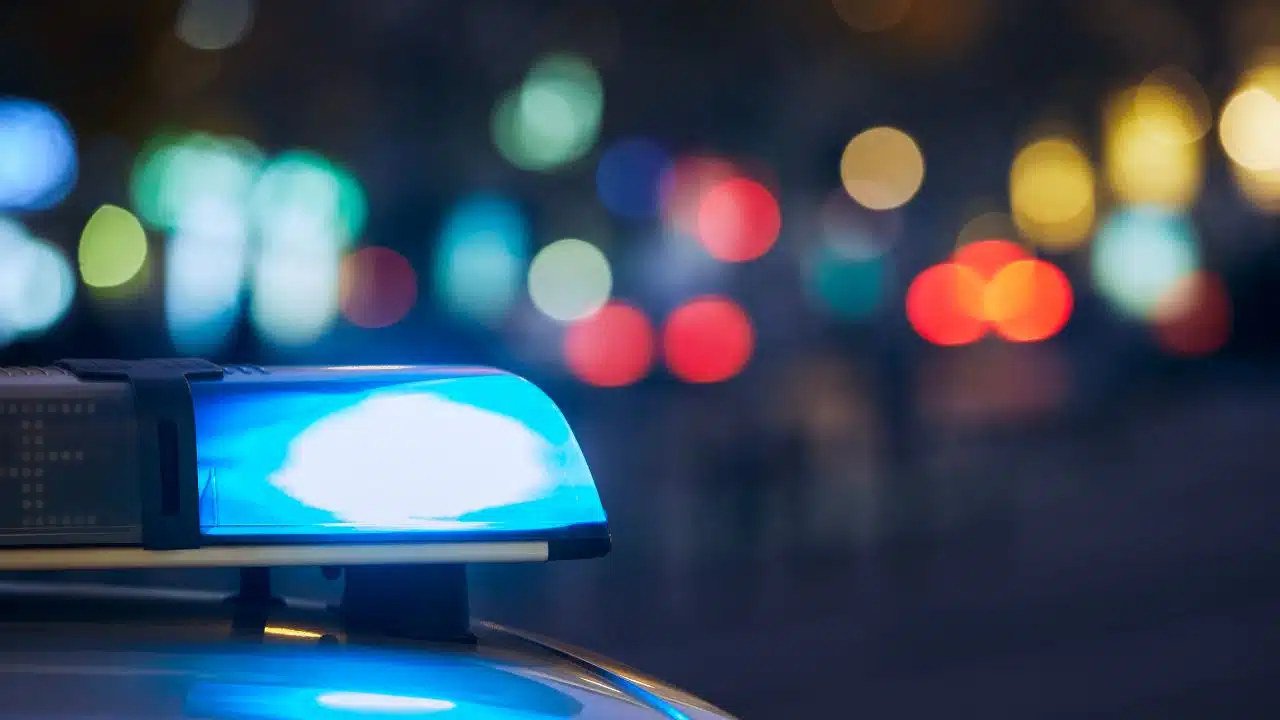 Lyons man charged with violating stay-away order at Abbey Park Lyons man charged with violating stay-away order at Abbey Park