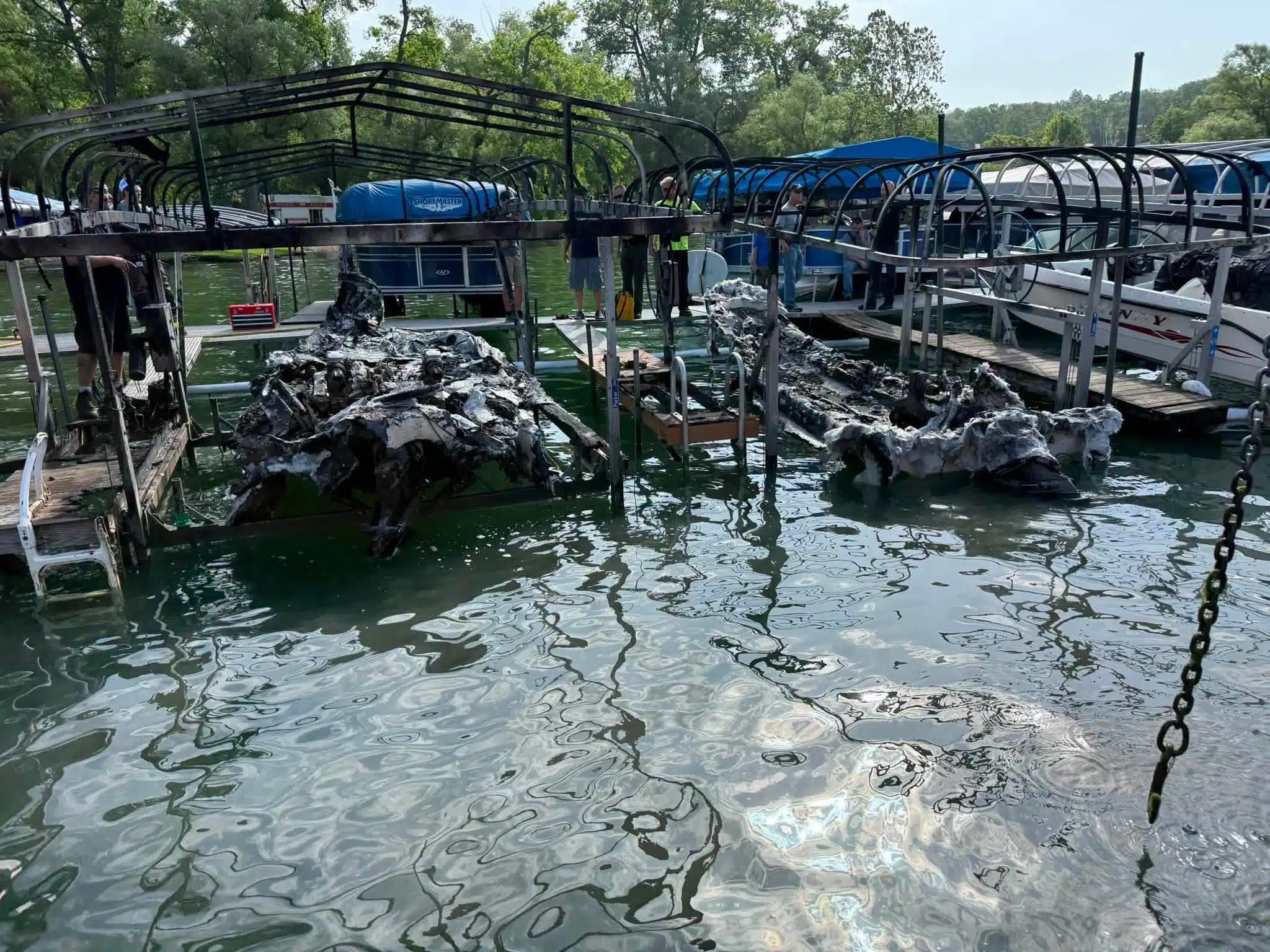 Multiple boats burn in Middlesex fire, deputies say