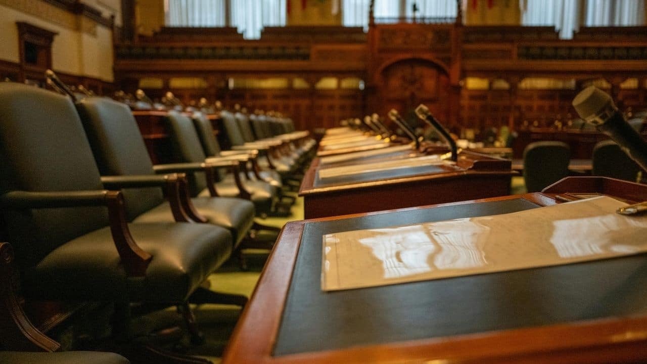 Riley utility executive bonus bill gains bipartisan Senate support Riley utility executive bonus bill gains bipartisan Senate support