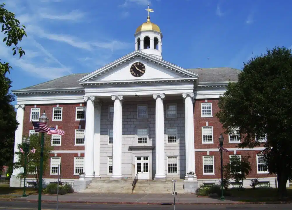 Auburn union representative urges city to address staffing losses across departments