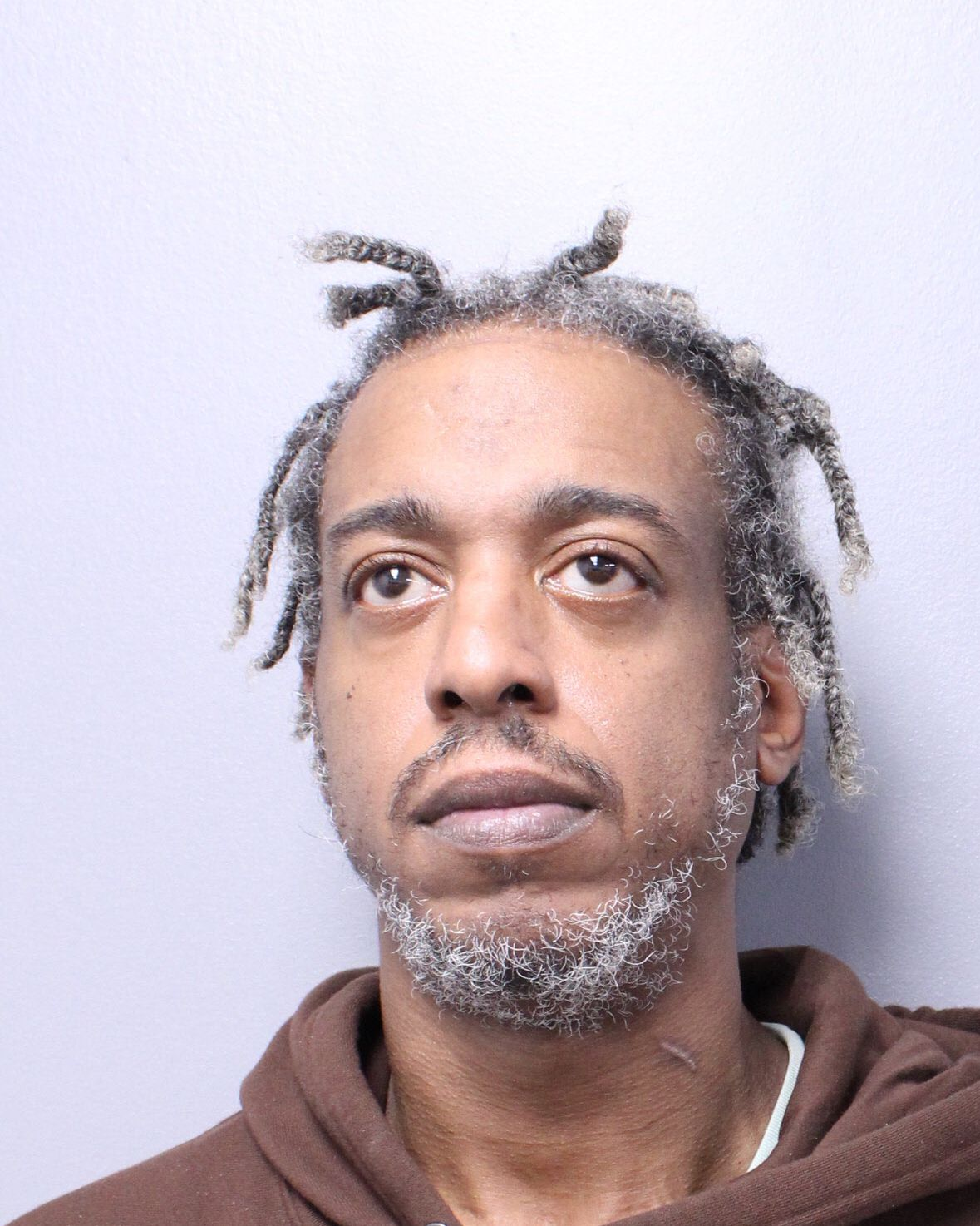 Moravia man charged with failing to report address change