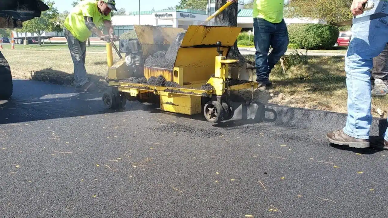 Newark paving starts Oct. 20 with daytime parking restrictions on five streets Newark paving starts Oct. 20 with daytime parking restrictions on five streets