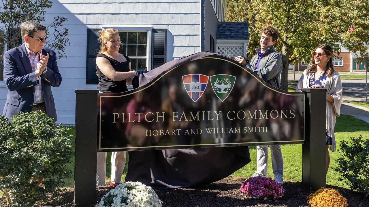 HWS dedicates renovated Piltch Family Commons student housing in Geneva HWS dedicates renovated Piltch Family Commons student housing in Geneva