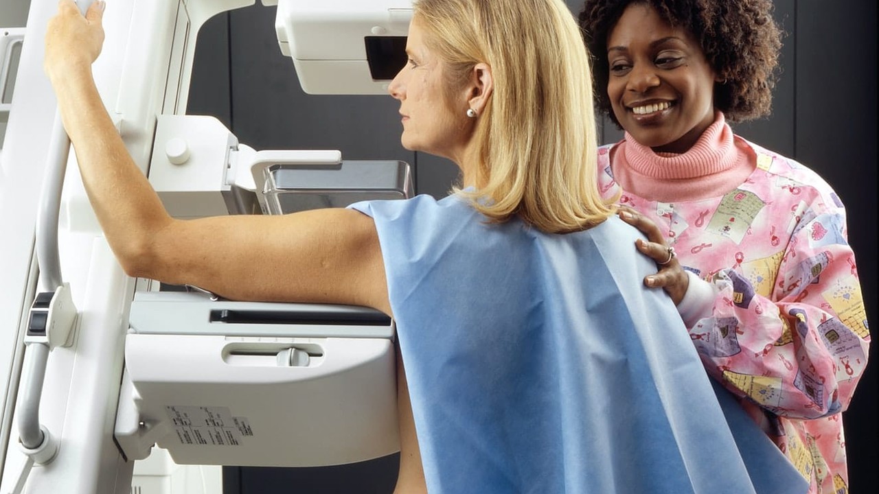 Rochester breast specialist explains when screening may start before 40
