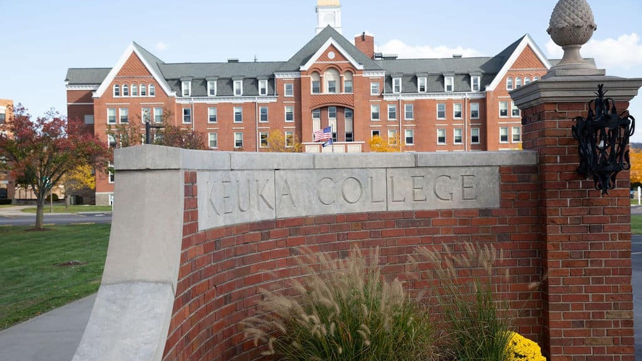 Keuka professor describes three ways to recognize future leaders Keuka professor describes three ways to recognize future leaders